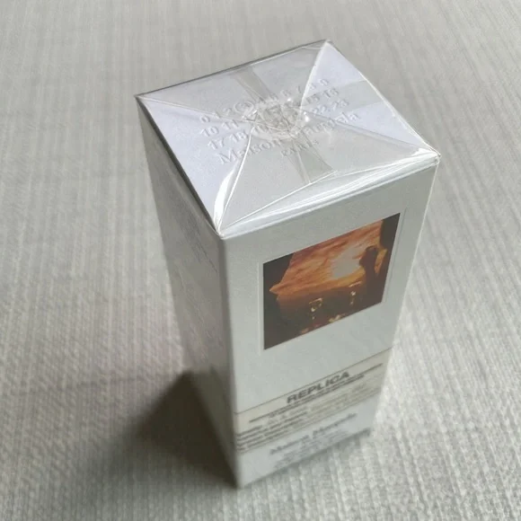 Maison Margiela ‘REPLICA’ On A Date 1oz fragrance - Picture 6 of 8